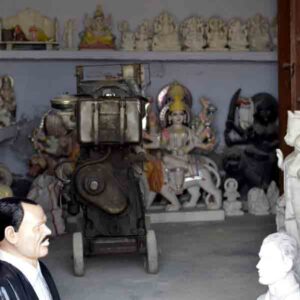 Common storage facility used as a craft shop in Patharkatti, Gaya, Bihar.